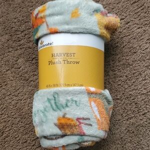 Celebrate Harvest Plush Throw Blanket
